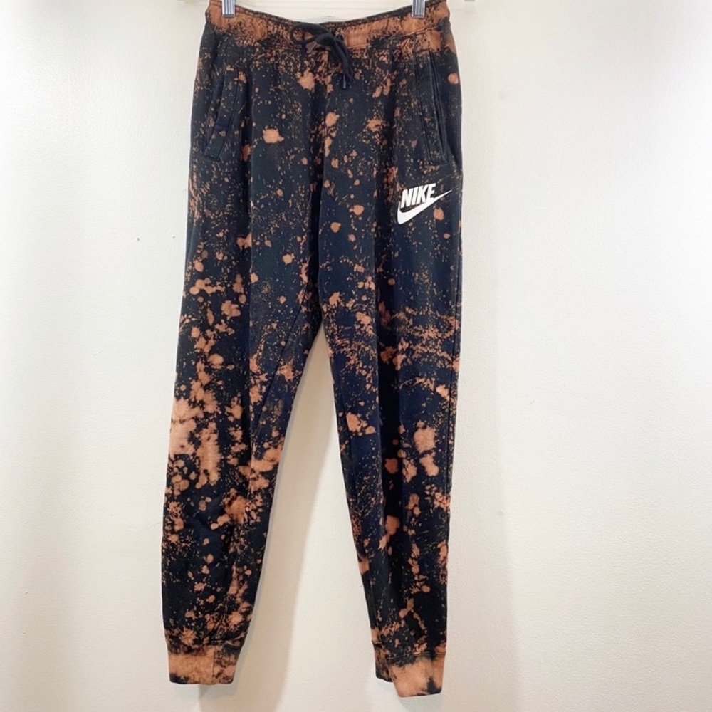 Nike sweatpants